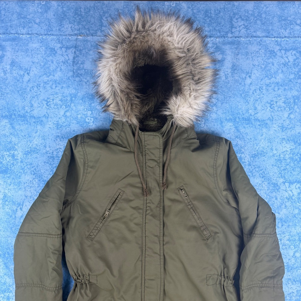 American Eagle Outfitters Olive Green Faux Fur Trim Winter Parka Jacket Small